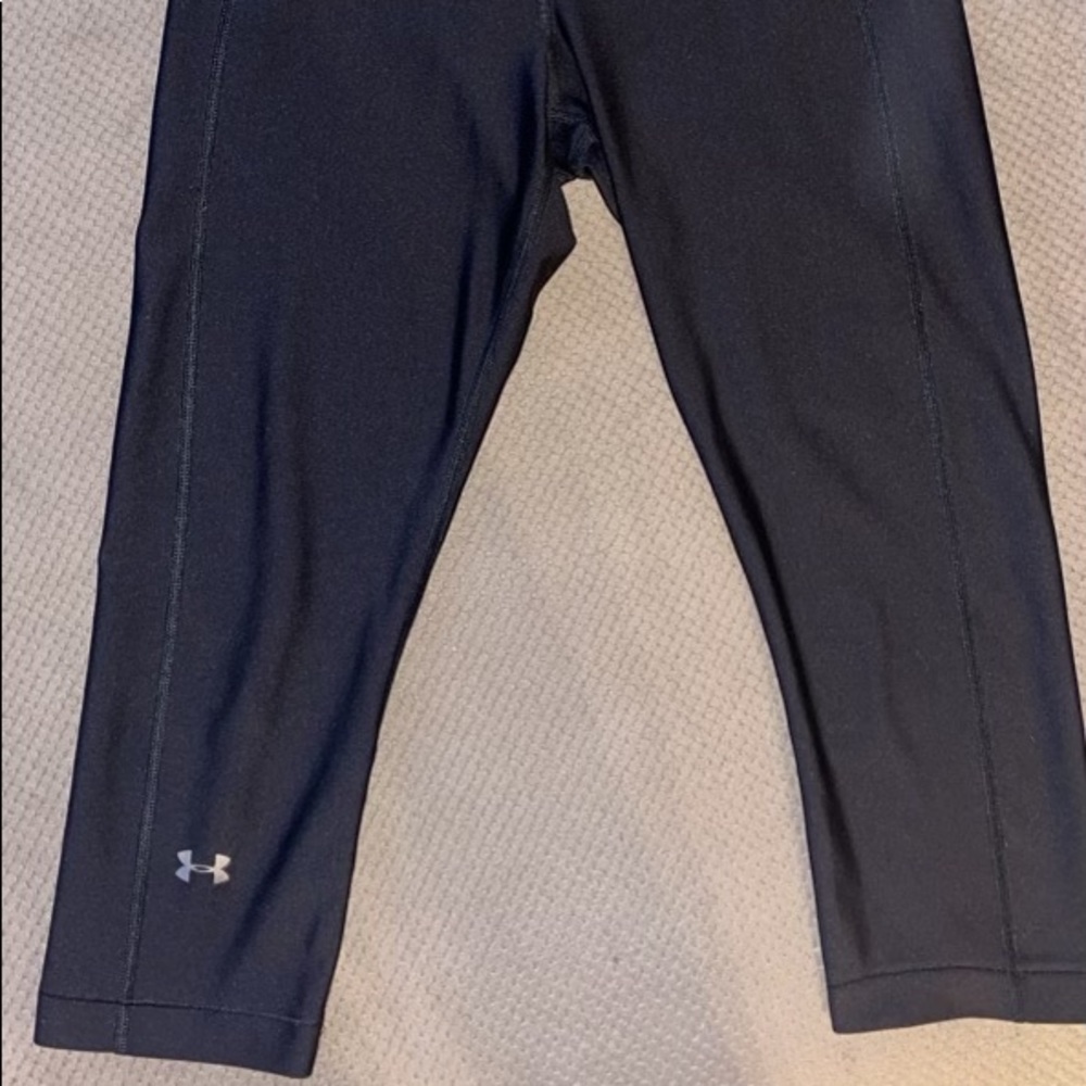 Under Armour Capri Length Leggings - Picture 3 of 6